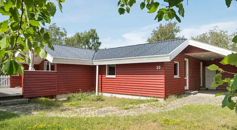Sommerhus ved Øer Strand