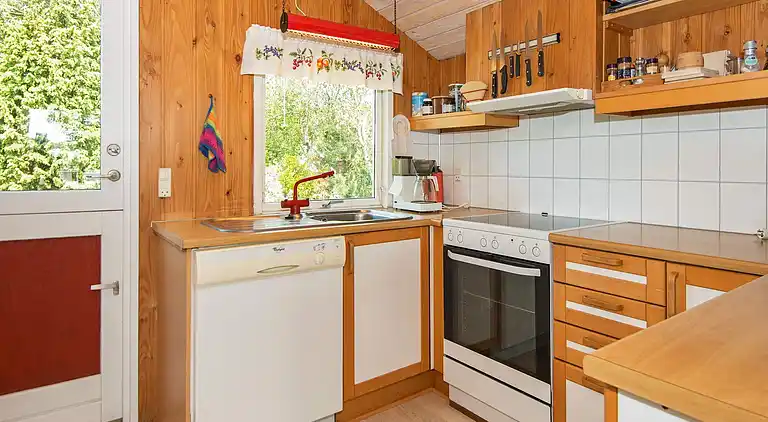 Sommerhus ved Øer Strand