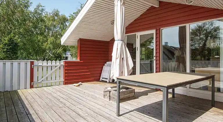 Sommerhus ved Øer Strand