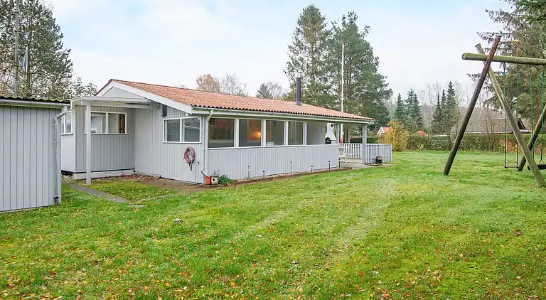 Sommerhus ved Fjellerup Strand