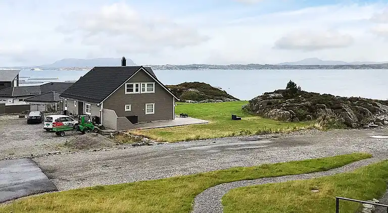 Sommerhus i Torsteinsvik