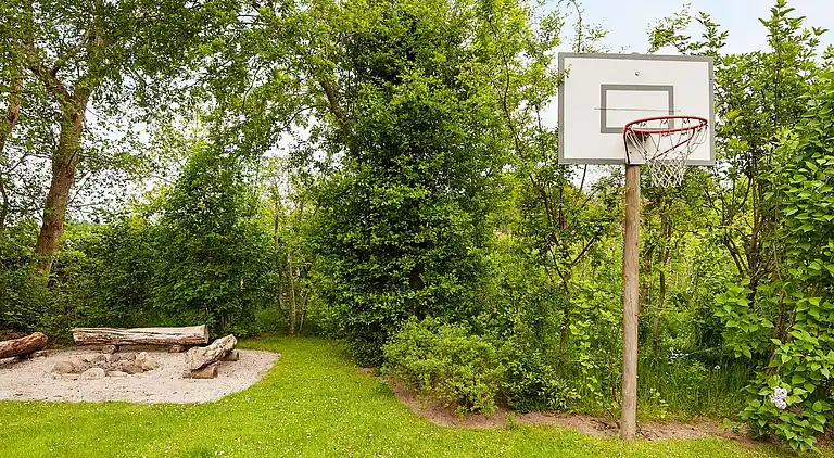 Holiday home in Fjellerup Strand