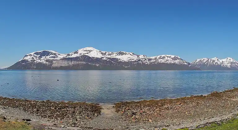 Holiday home in Lyngen