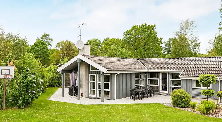 Holiday home in Fjellerup Strand