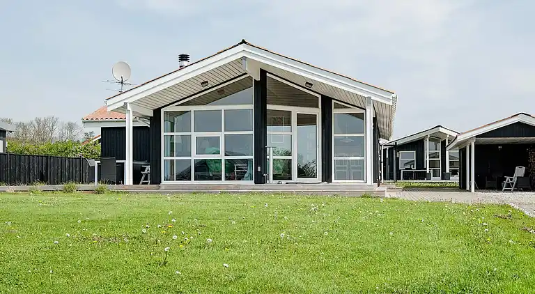 Holiday home in Følle Strand