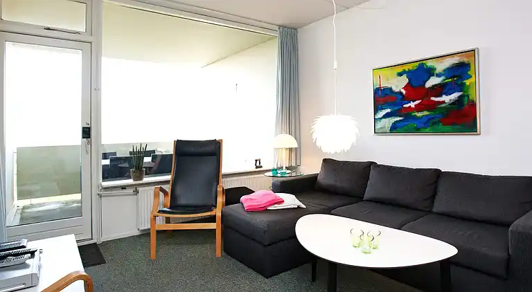 2 room w/seaview
