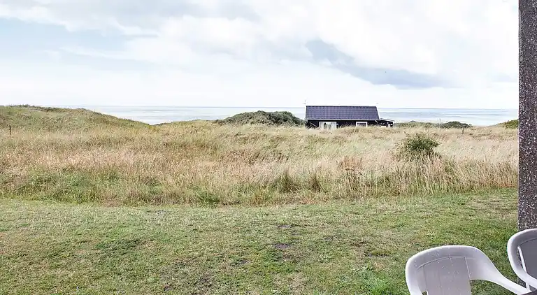 2 room,ground floor w/seaview