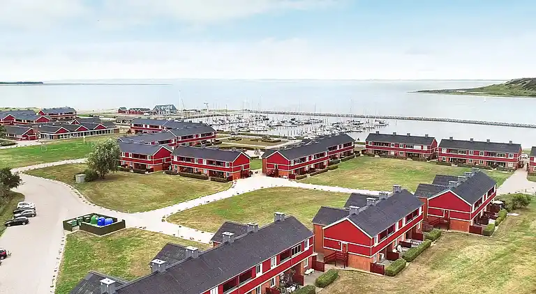 2½ vær. stuen/1.sal