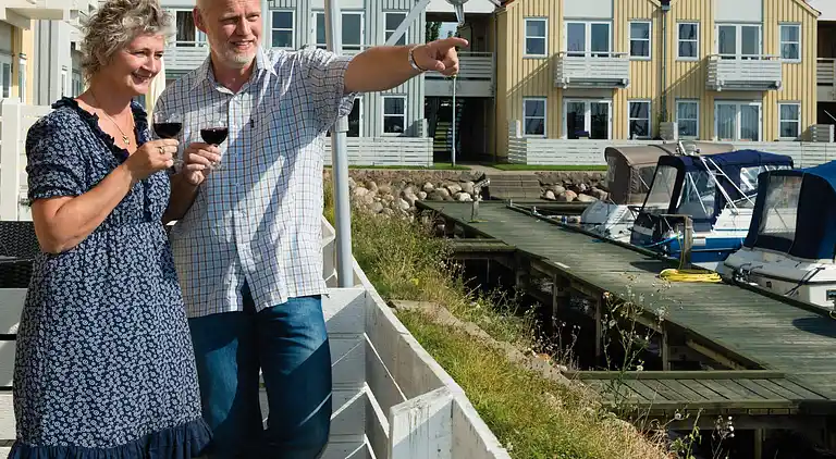 3 vær.,1.sal,1 bad,havudsigt,2prs.