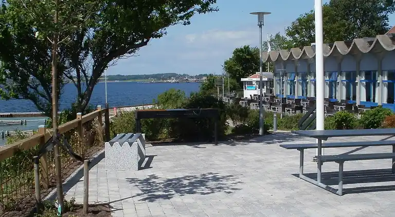 2 vær., Stuen/1. sal