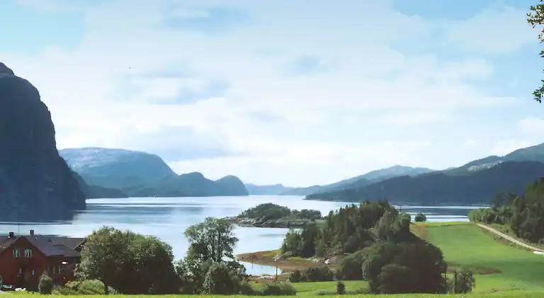 Semesterbostad i Aarfor