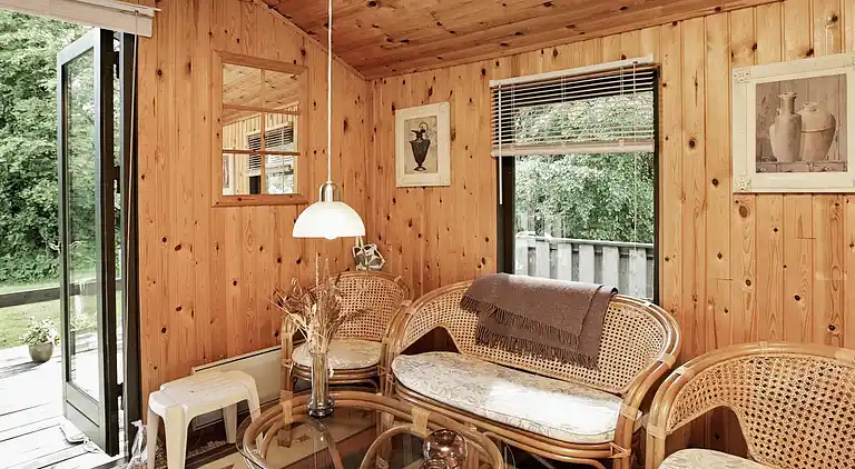 Semesterbostad i Hou