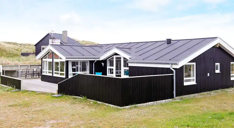 Sommerhus ved Bjerregård Strand