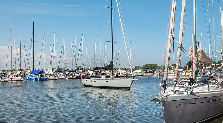 3 vær.m/marinauds.,2 etager