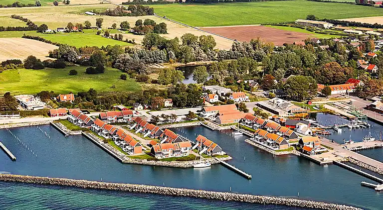 3 vær.m/marinauds.,2 etager