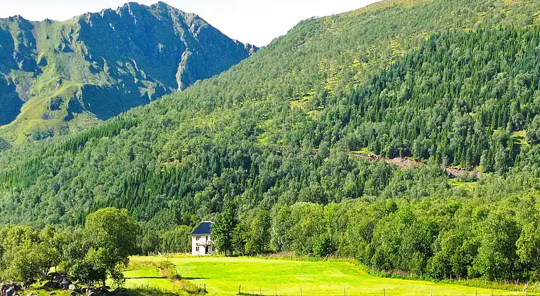 Holiday home in Øksnes
