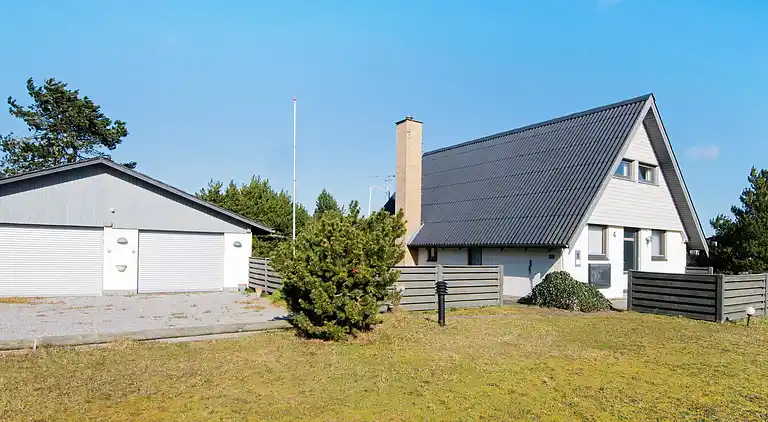 Holiday home in Fjellerup Strand