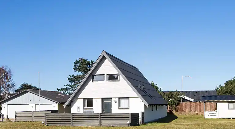 Holiday home in Fjellerup Strand