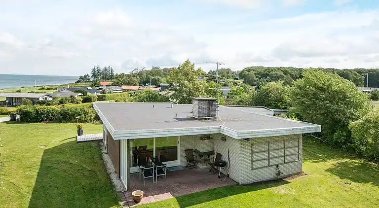 Holiday home in Allingåbro