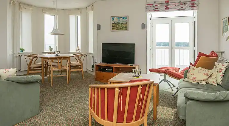 2 towerroom w/seaview