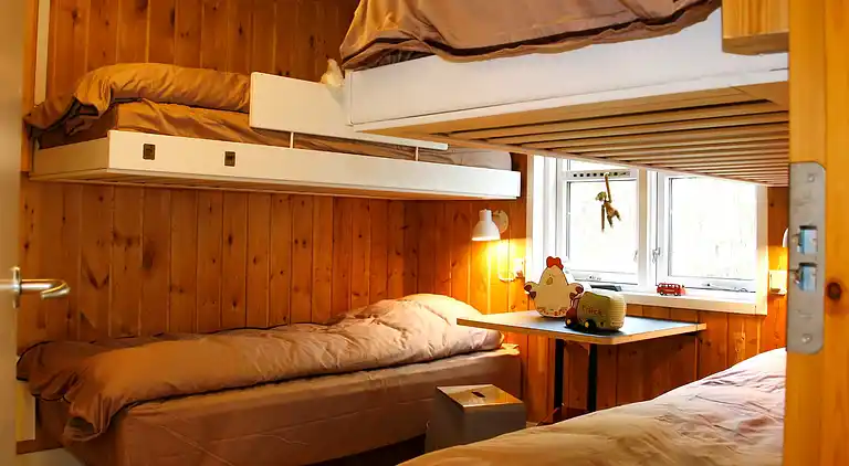 3 room,close to the sea/dike,renovate