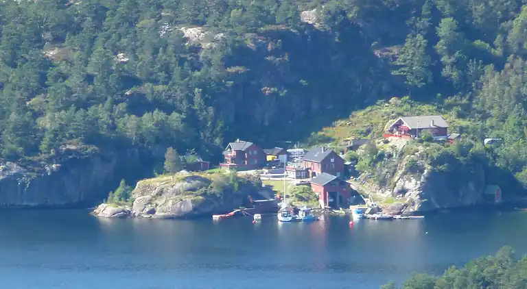 Holiday home in Hosteland