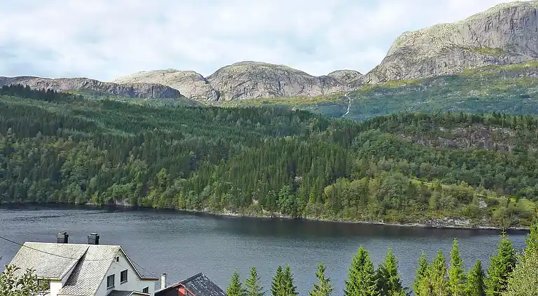 Holiday home in Bygstad