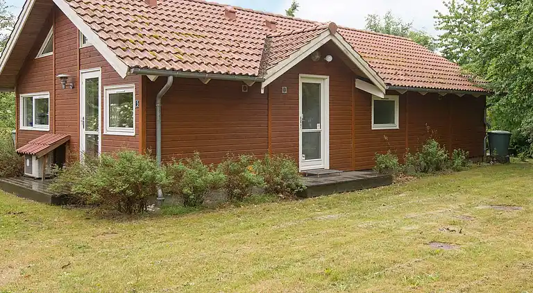Holiday home in Allingåbro