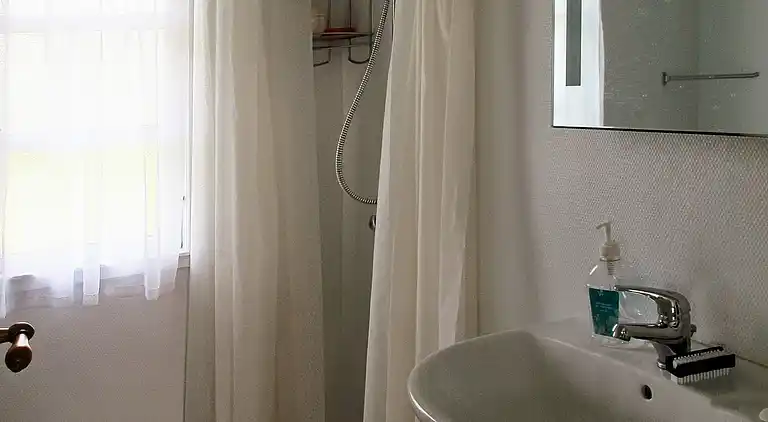 Semesterbostad i Hou