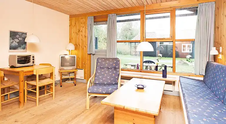 2 room, close to the sea/dike