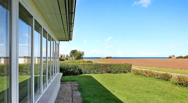 Sommerhus ved Skåstrup Strand