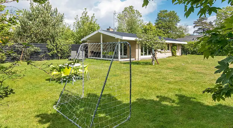 Holiday home in Løgten