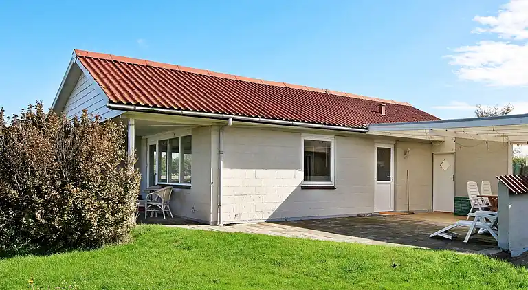 Sommerhus ved Skåstrup Strand