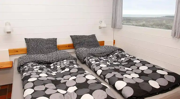 B-3½ room,renovated, Ocean view