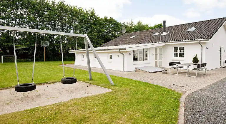 Holiday home in Løgten