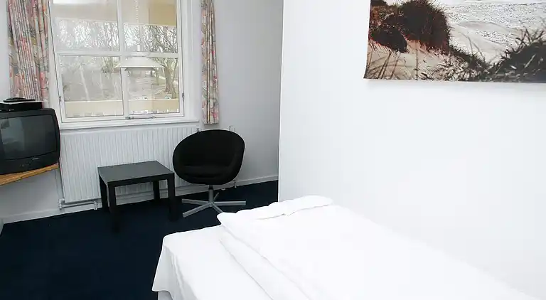 Hotel,single room incl.linen