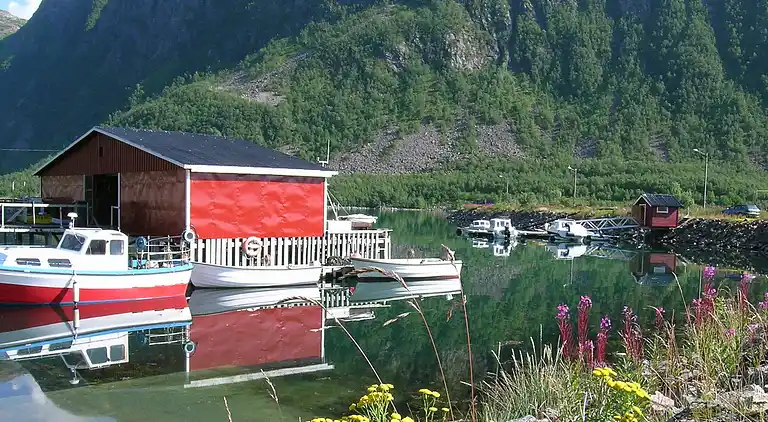 Holiday home in Sifjord