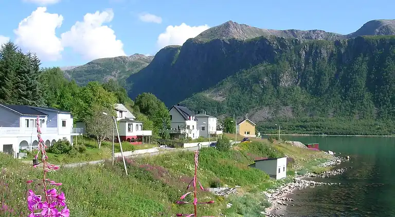 Holiday home in Sifjord