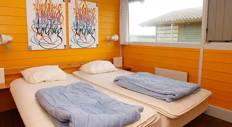 A-3½ room,close to beach