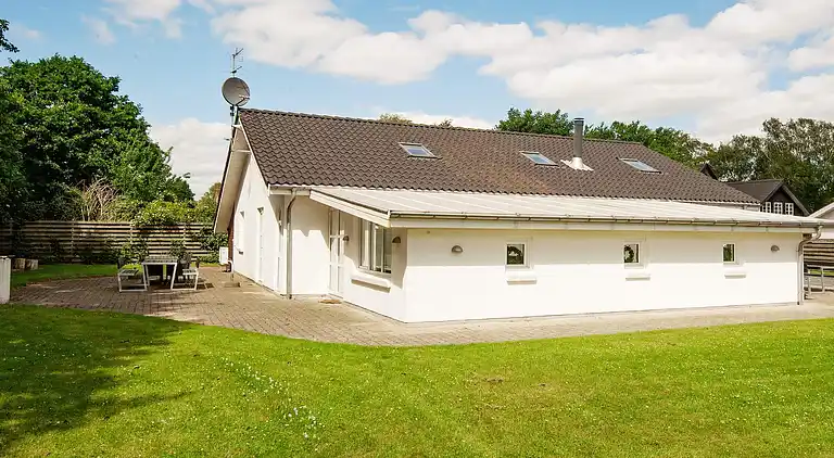 Holiday home in Løgten
