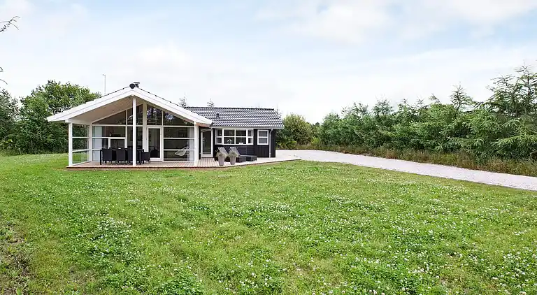 Sommerhus ved Fjellerup Strand