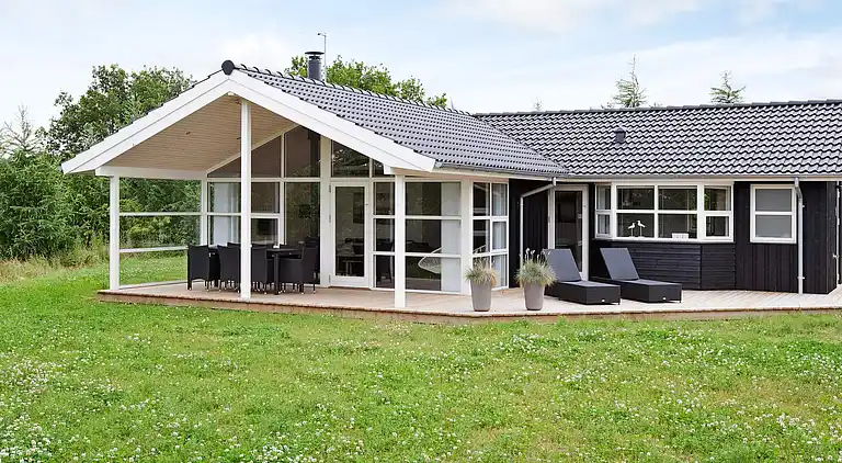 Sommerhus ved Fjellerup Strand