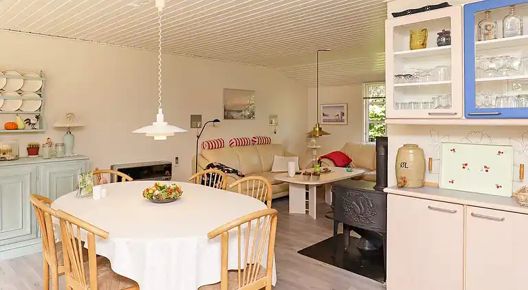 Sommerhus ved Fjellerup Strand