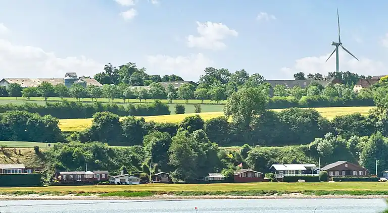Semesterbostad vid Hejlsminde Strand
