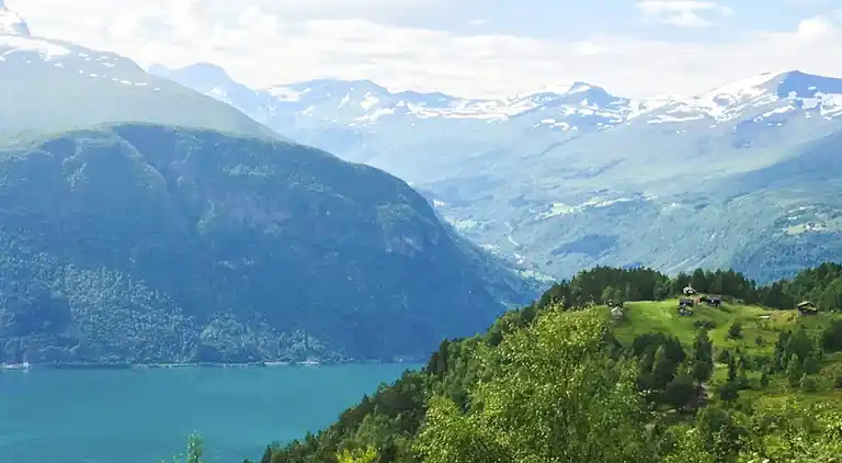 Semesterbostad i Norddal