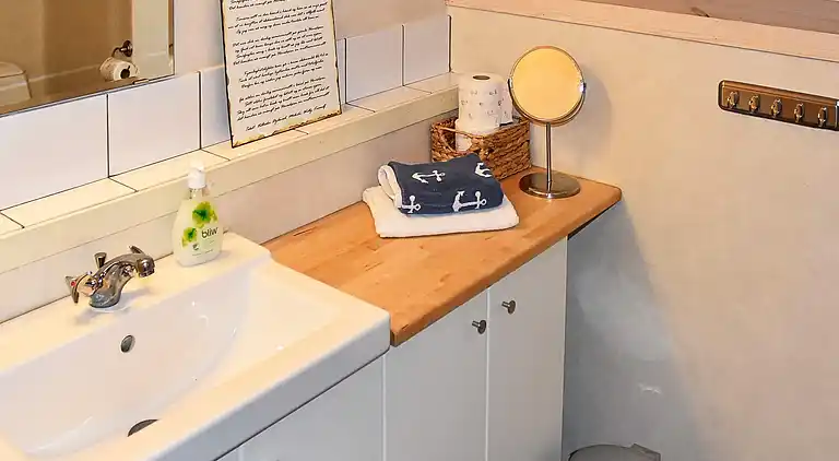 Semesterbostad i Bud