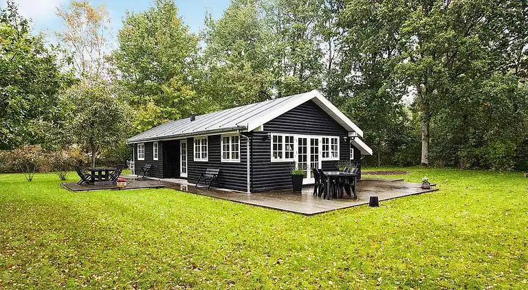 Holiday home in Fjellerup Strand