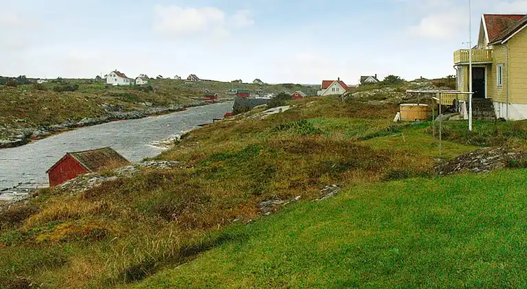 Holiday home in Titran