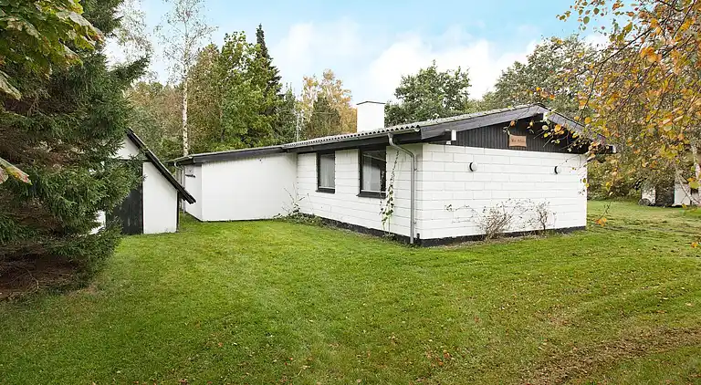 Holiday home in Fjellerup Strand