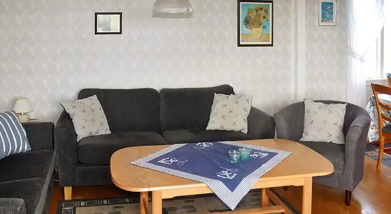 Holiday home in Titran